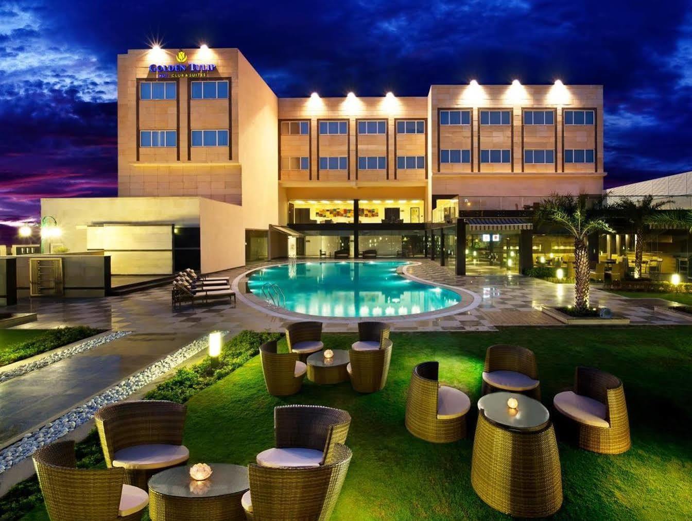 Hotel Golden Tulip Bhiwadi Zewnętrze zdjęcie