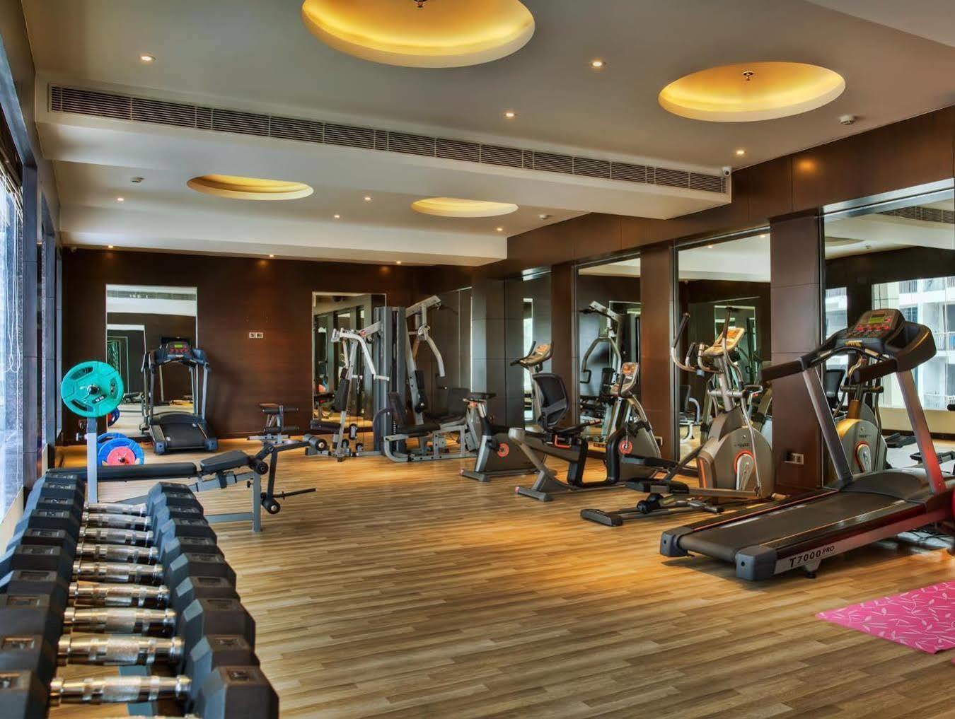 Hotel Golden Tulip Bhiwadi Zewnętrze zdjęcie